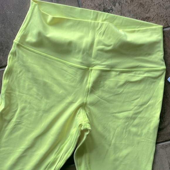 Lululemon Align Leggings NWT - Picture 2 of 4